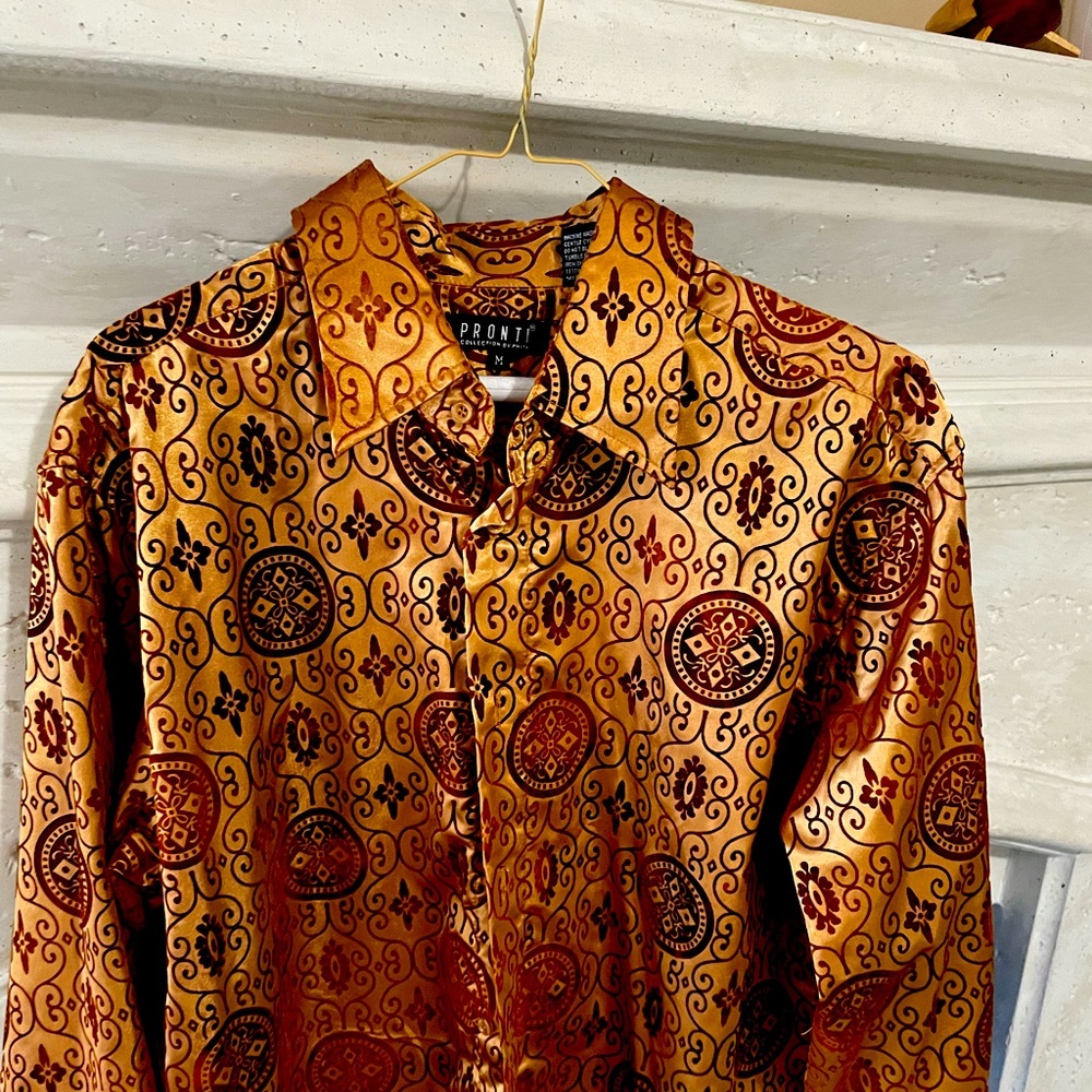 Men’s long sleeve shirts